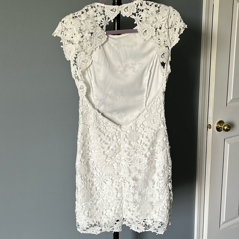 Lulus white lace dress
